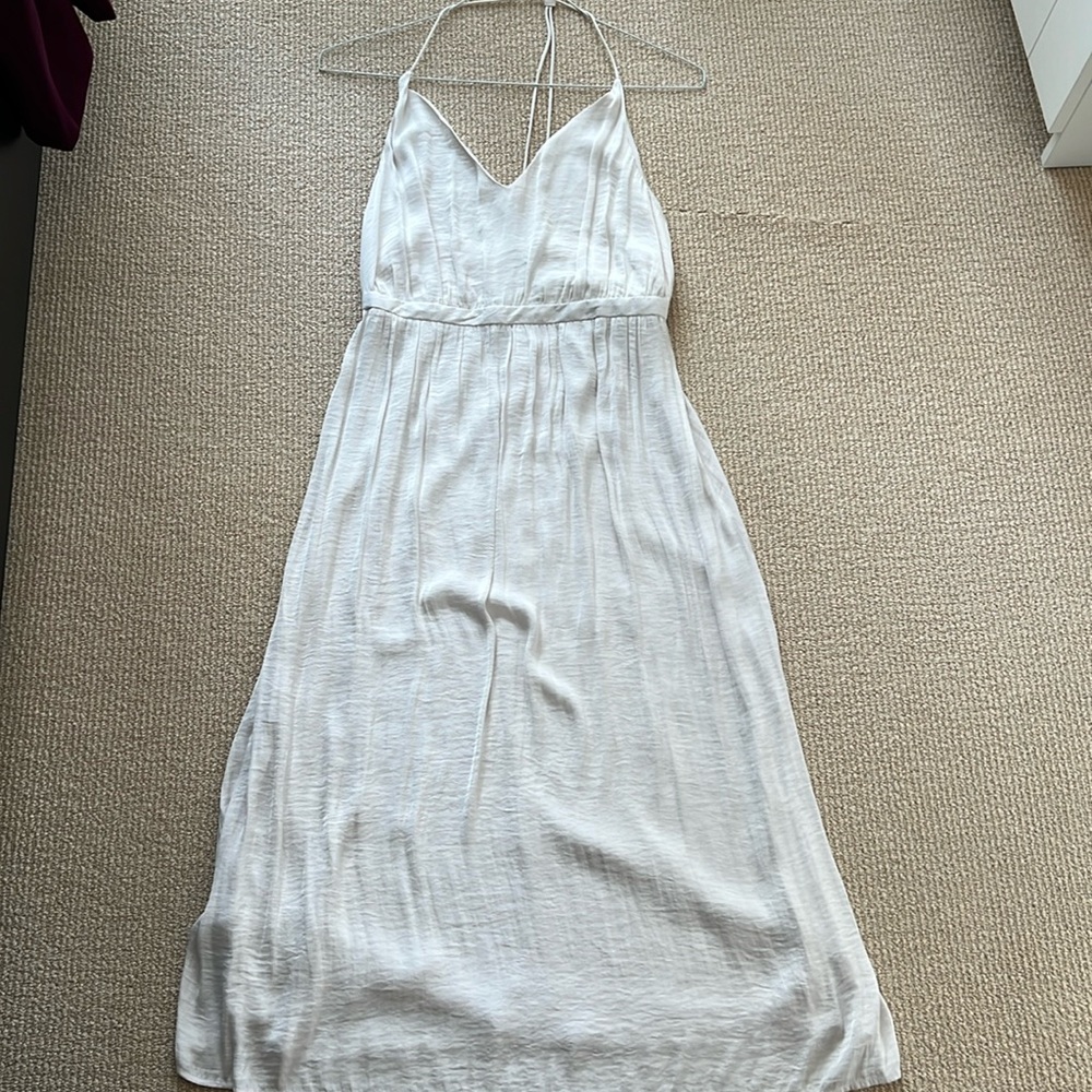 White Flowy A Line Midi Dress - Size US 8